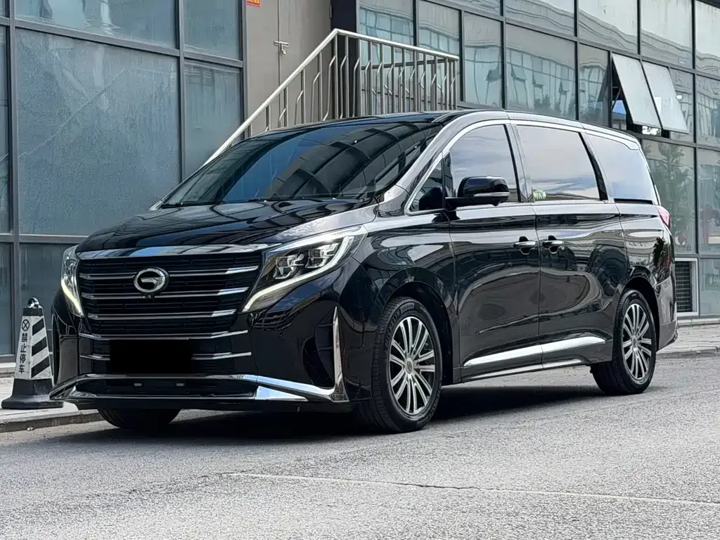GAC Motor Trumpchi M8 — фото 1