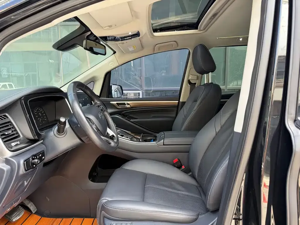 GAC Motor Trumpchi M8 — фото 4