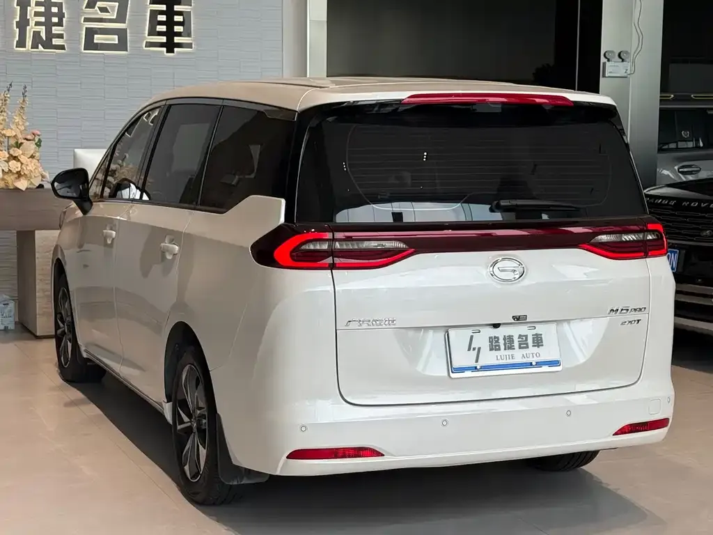 GAC Motor Trumpchi M6 — фото 7