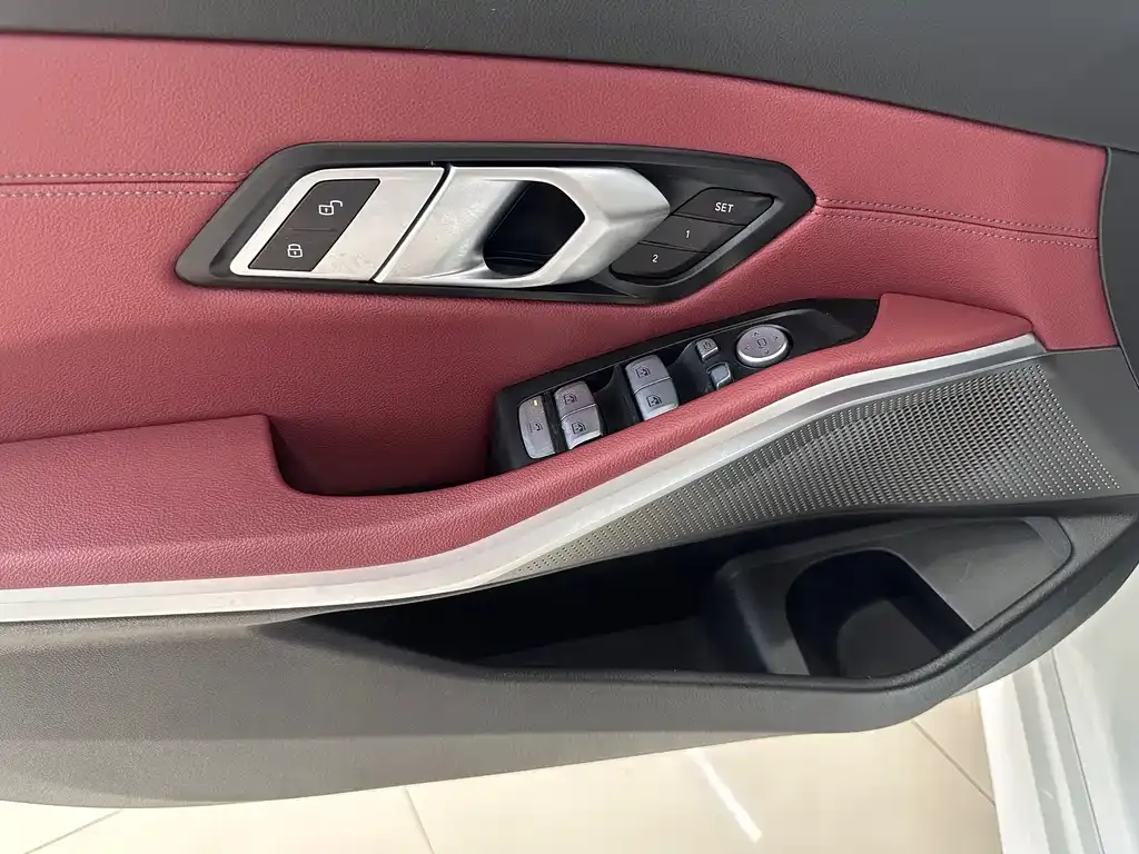 BMW 3 Series — фото 10