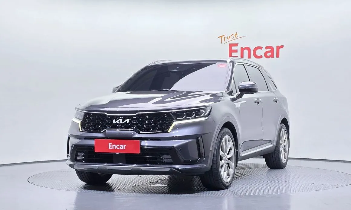 Kia Sorento — фото 7