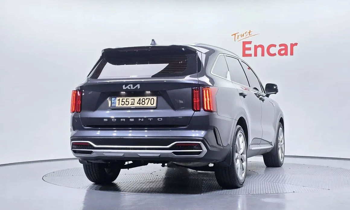 Kia Sorento — фото 5