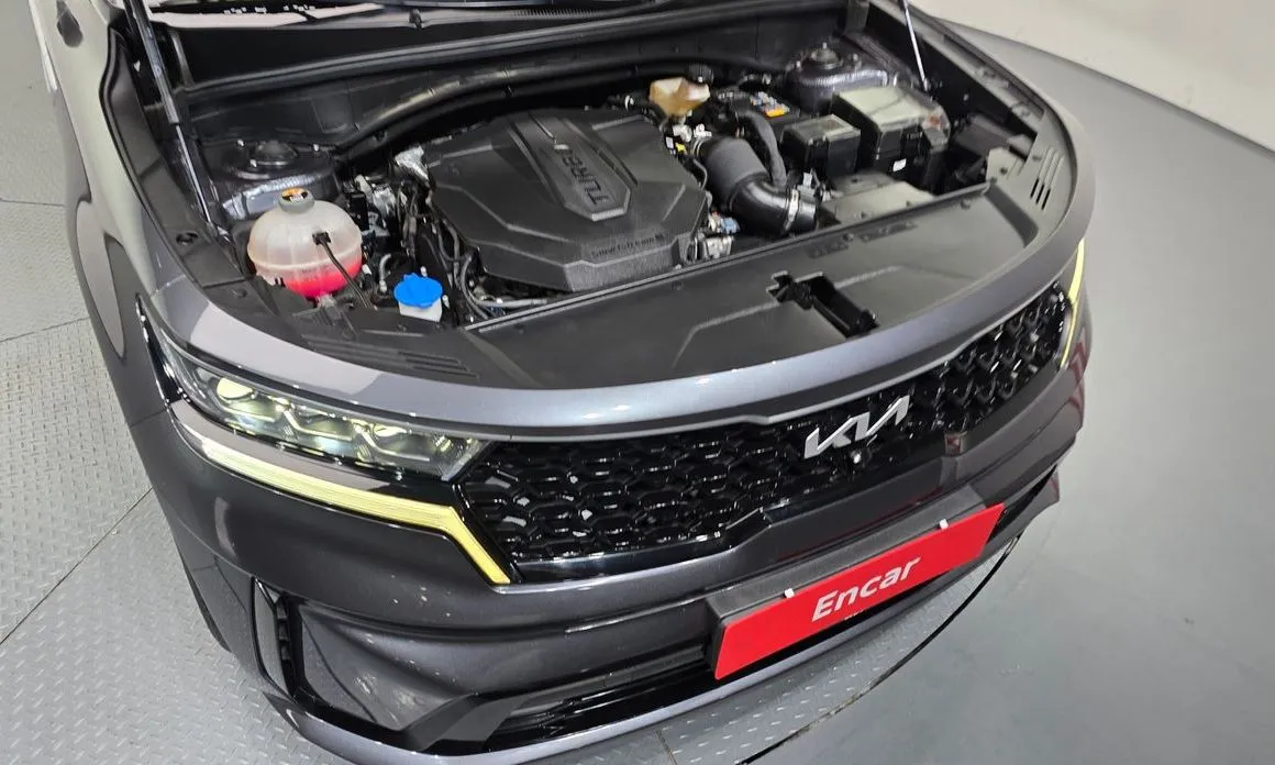 Kia Sorento — фото 10