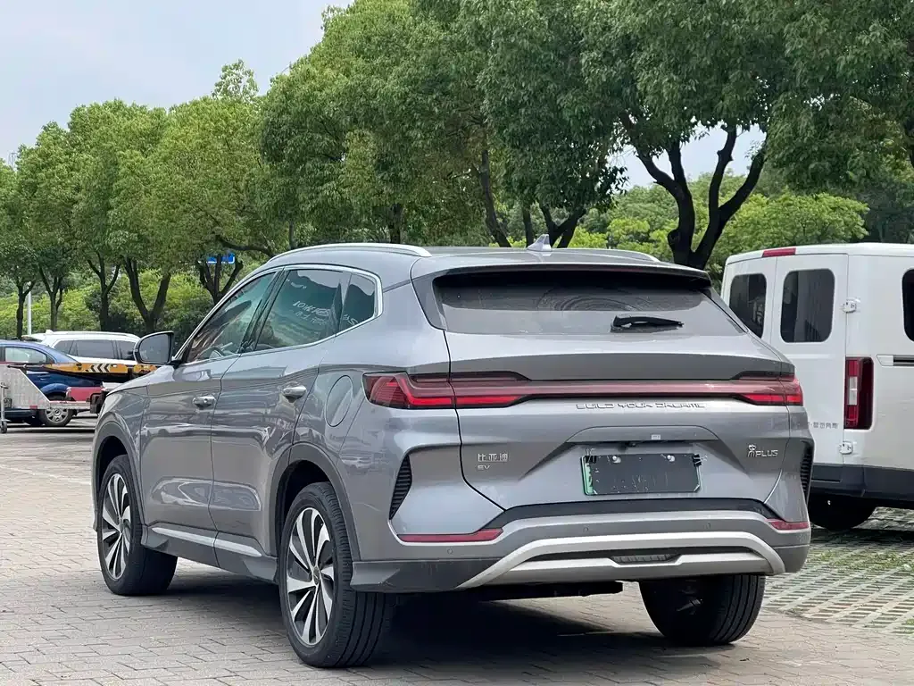 BYD PLUS New Energy — фото 10
