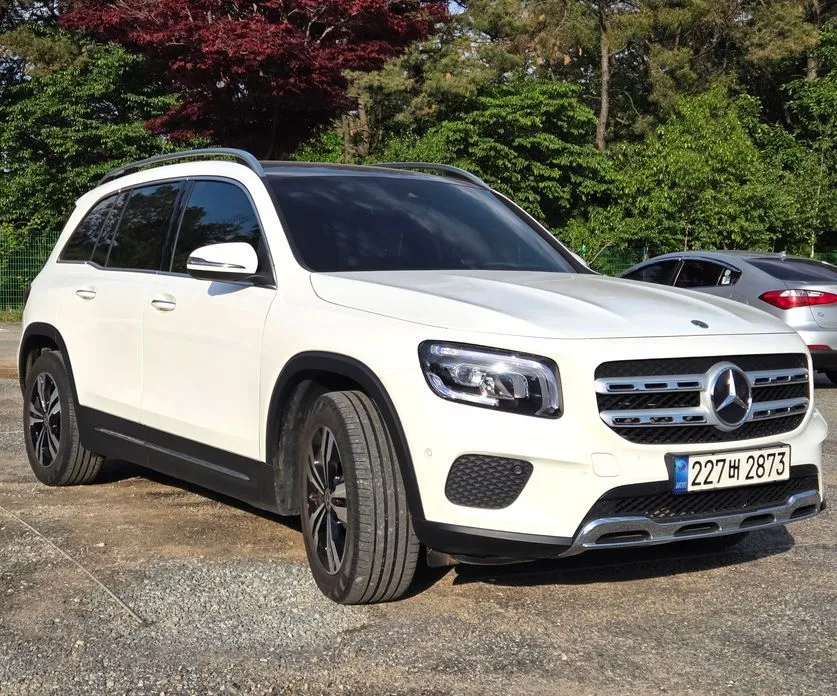 Mercedes-Benz GLB-Class — фото 1