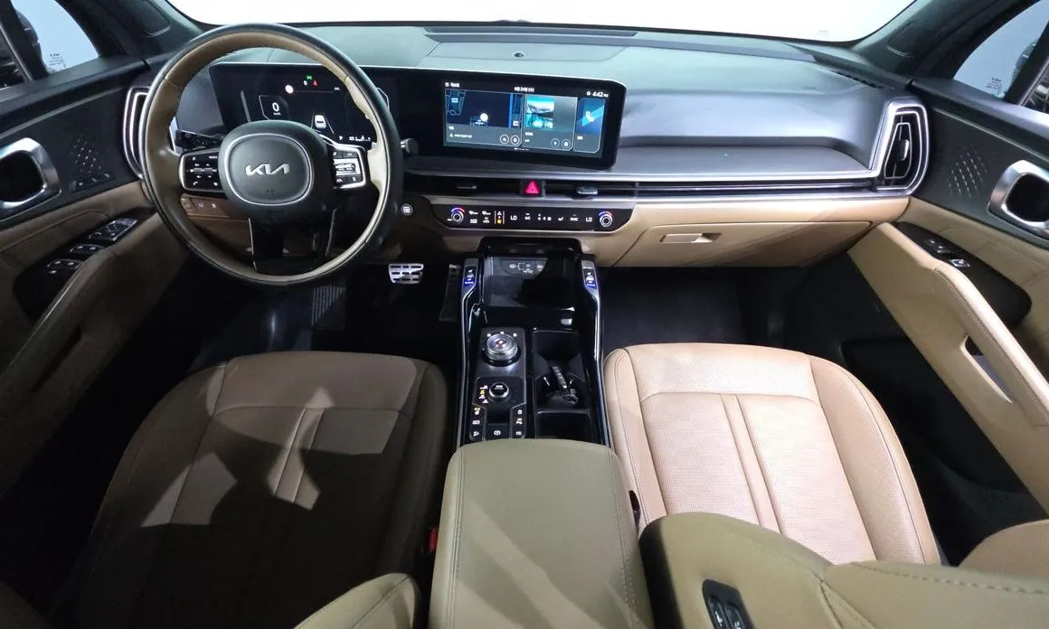 Kia Sorento — фото 10