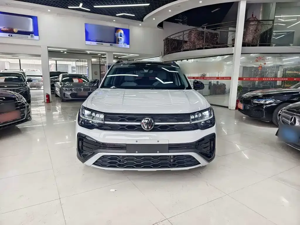 Volkswagen Tharu — фото 9