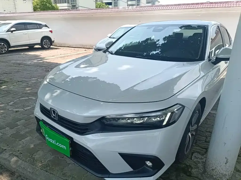 Honda Civic — фото 1