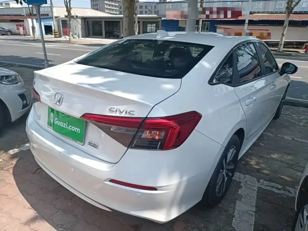 Honda Civic — фото 8