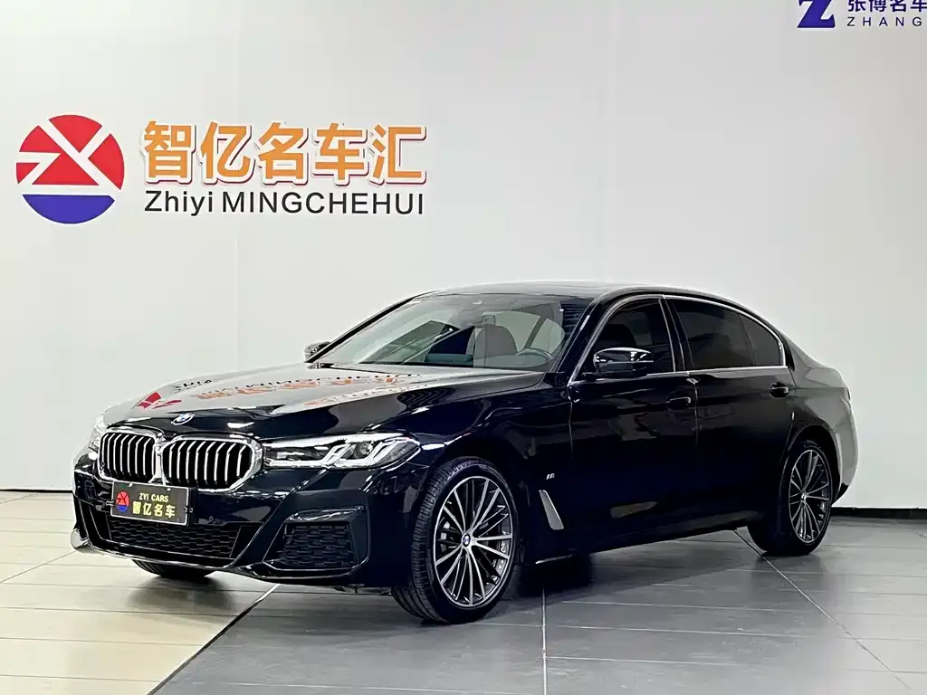 BMW 5 Series — фото 1