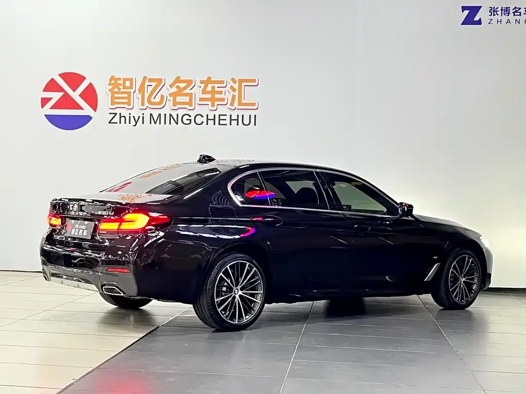 BMW 5 Series — фото 9