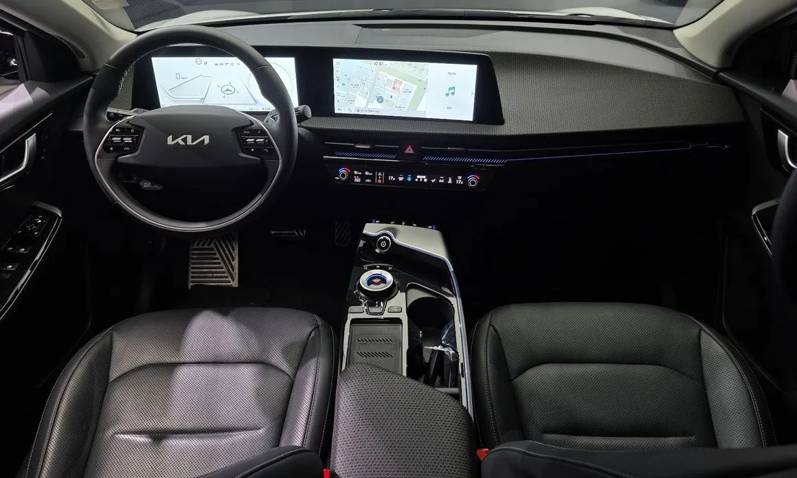 Kia EV6 — фото 7