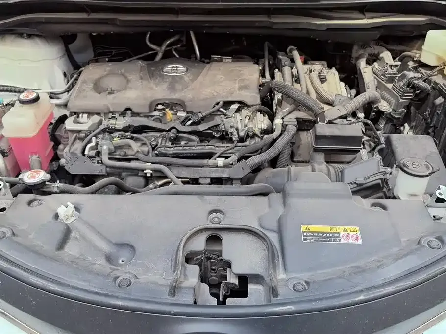 Toyota Granvia — фото 3