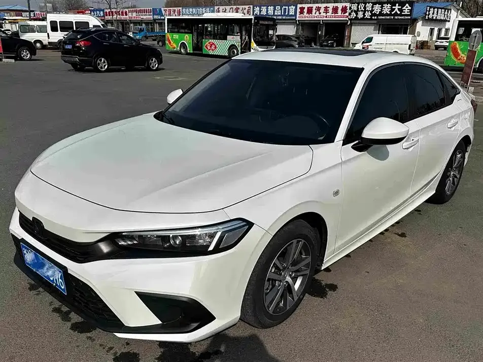 Honda Civic — фото 1