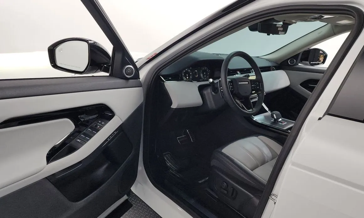 Land Rover Range Rover Evoque — фото 7
