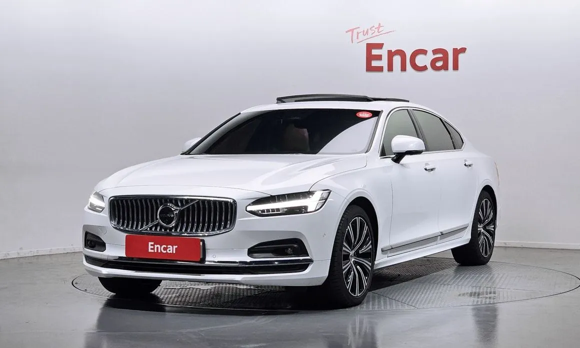 Volvo S90 — фото 1