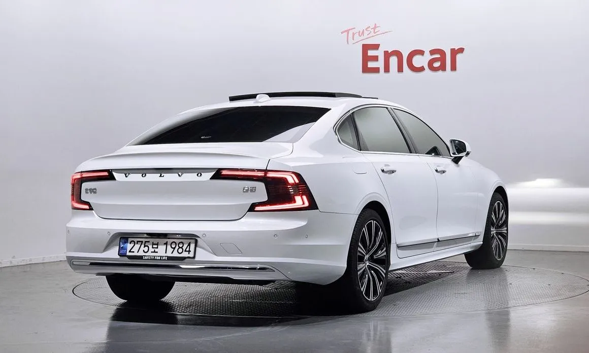 Volvo S90 — фото 6