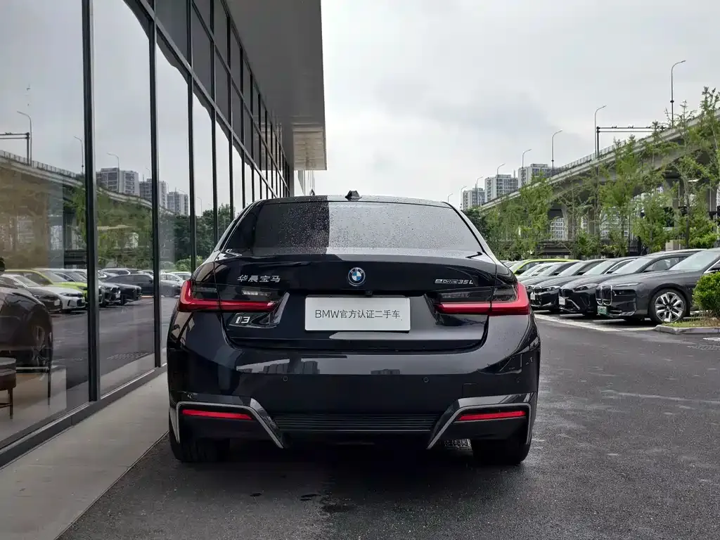 BMW i3 — фото 5