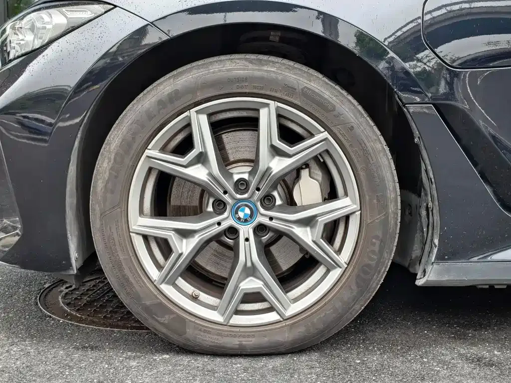 BMW i3 — фото 8