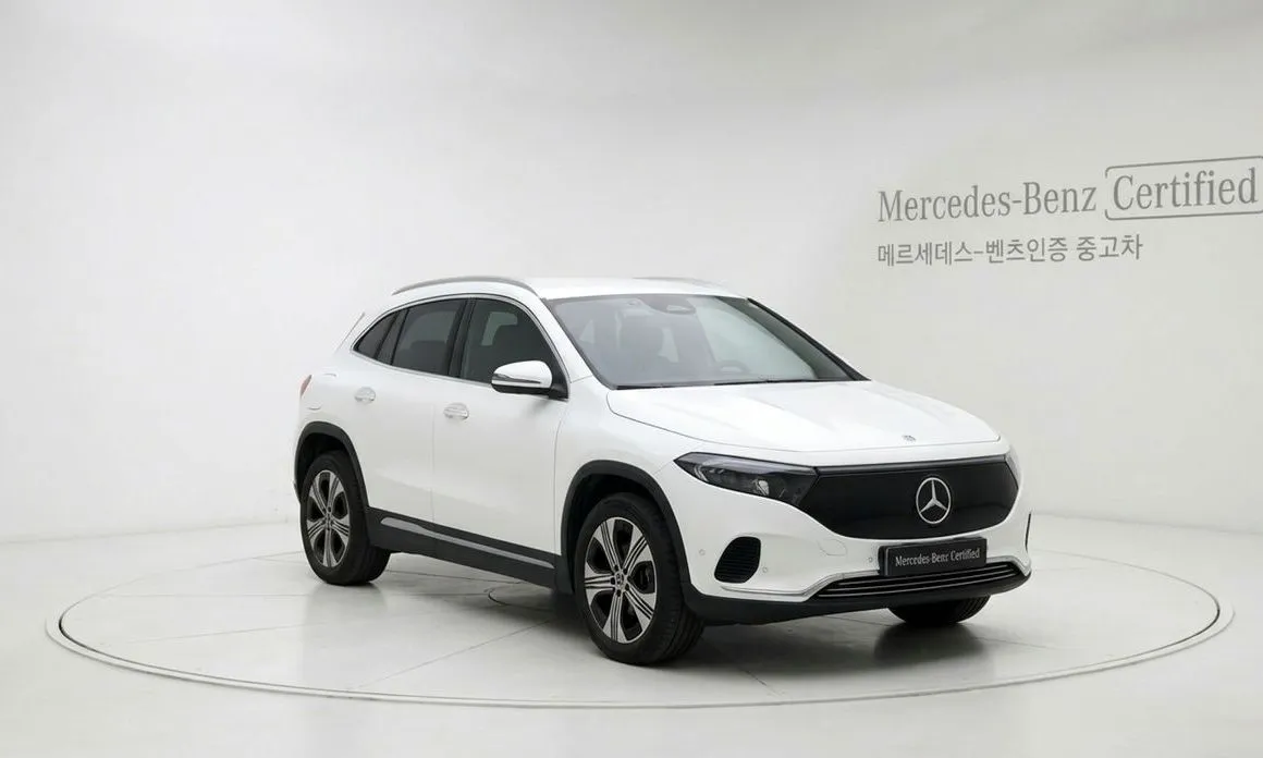 Mercedes-Benz EQA — фото 1