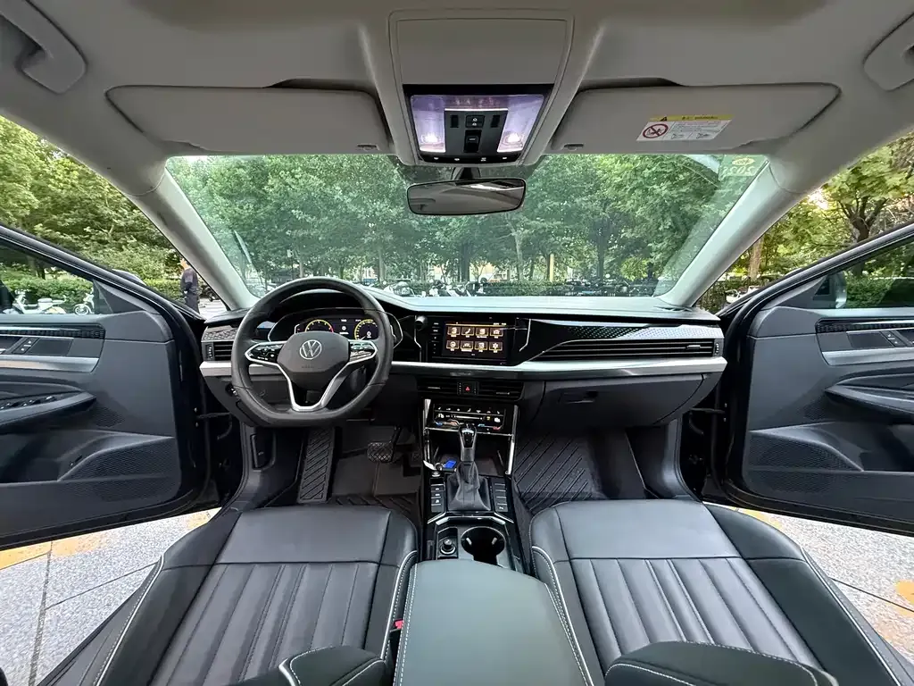 Volkswagen Passat — фото 8