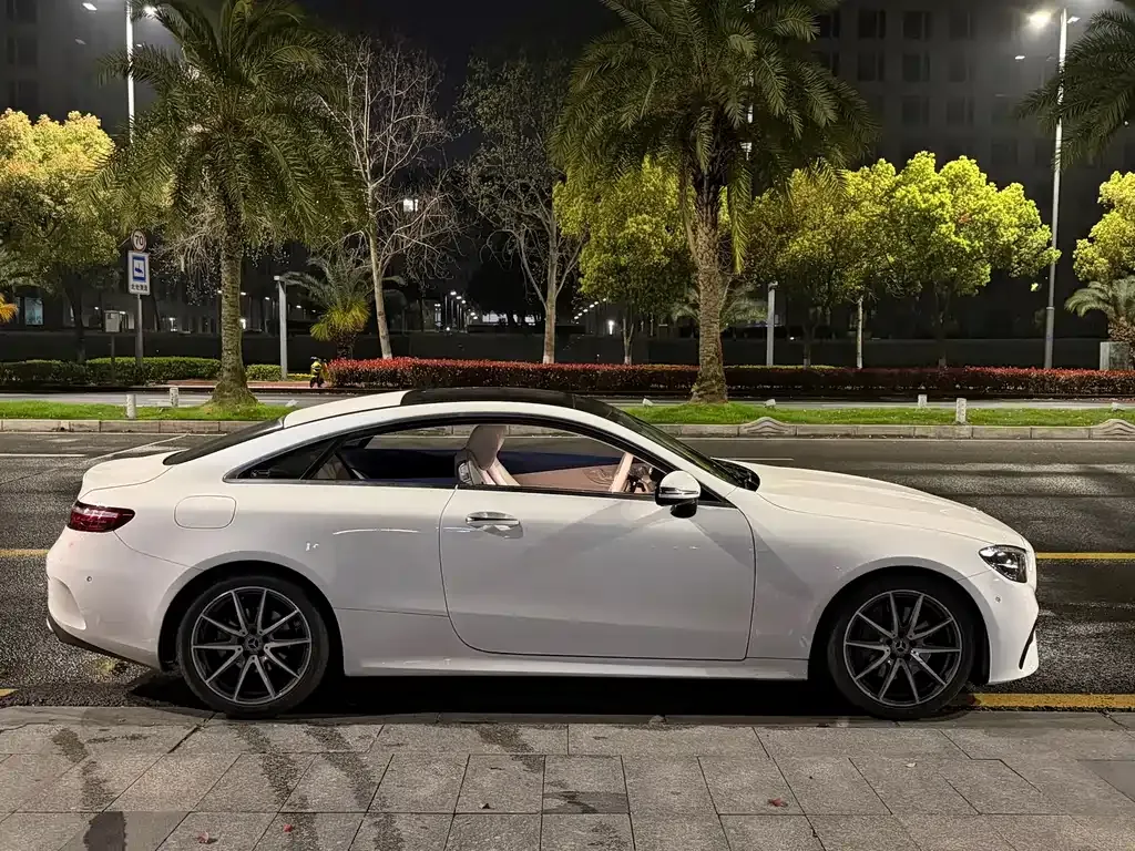 Mercedes-Benz E-Class (Import) — фото 5