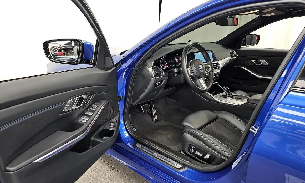 BMW 3-Series 2021 из KR, фото 9