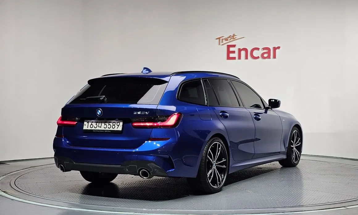 BMW 3-Series 2021 из KR, фото 8