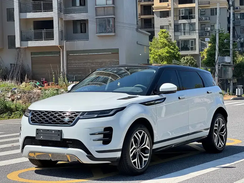 Land Rover Evoque — фото 1