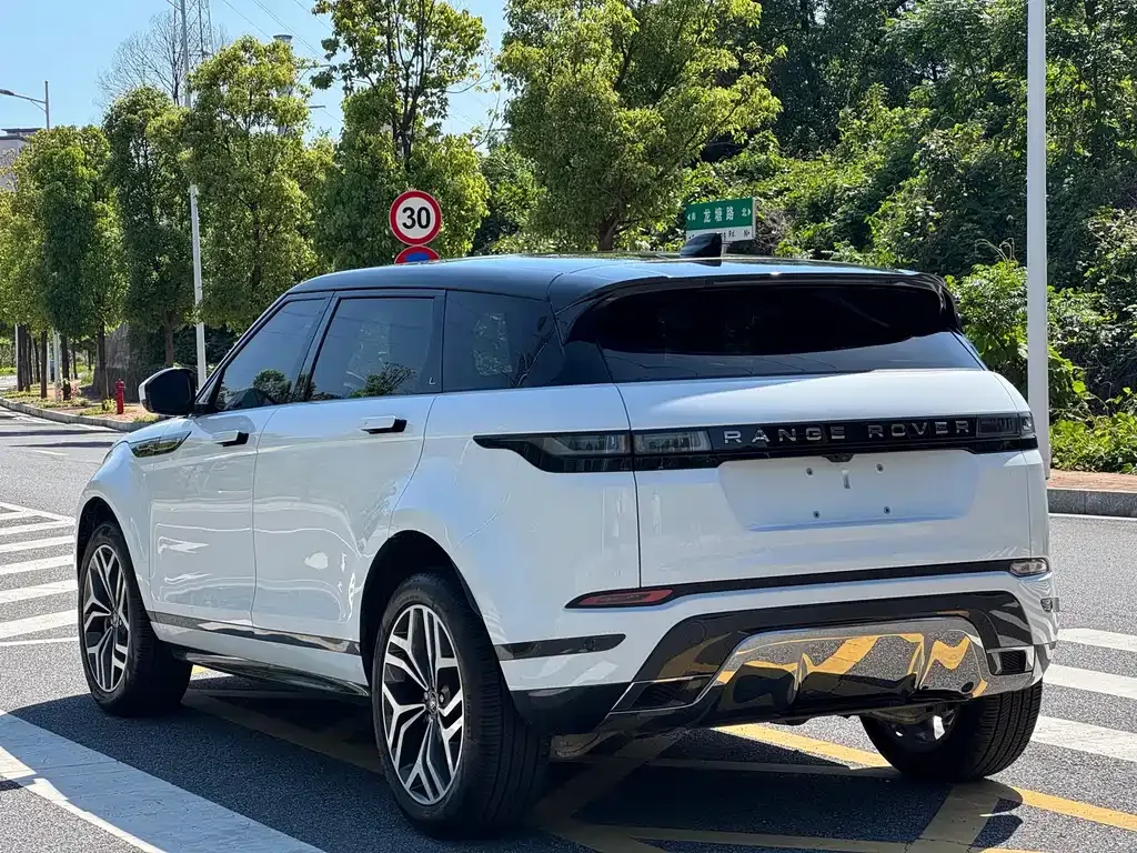 Land Rover Evoque — фото 10