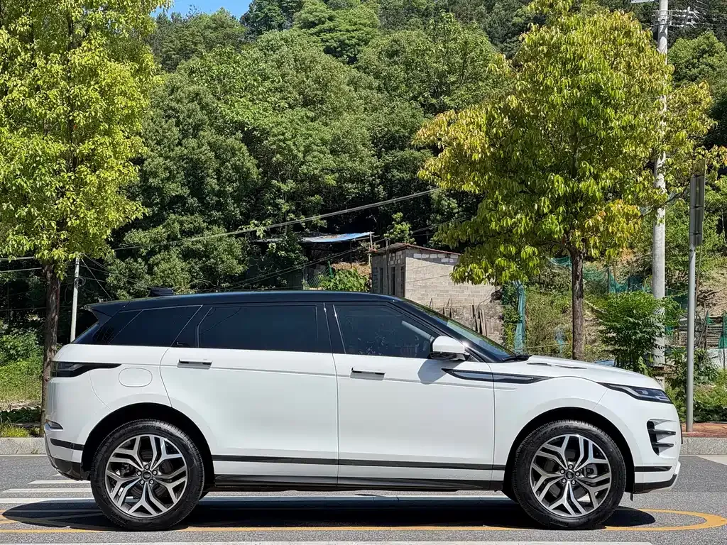 Land Rover Evoque — фото 9