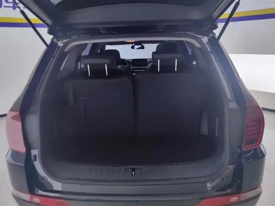 Hyundai Santa Fe 2022 из CN, фото 9