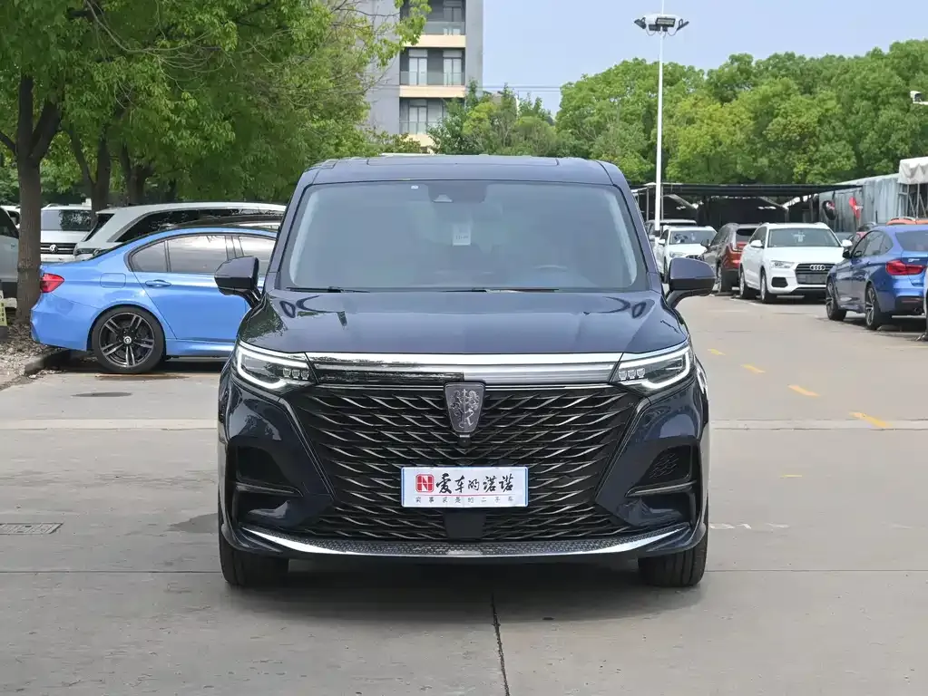 Roewe iMAX8 — фото 10