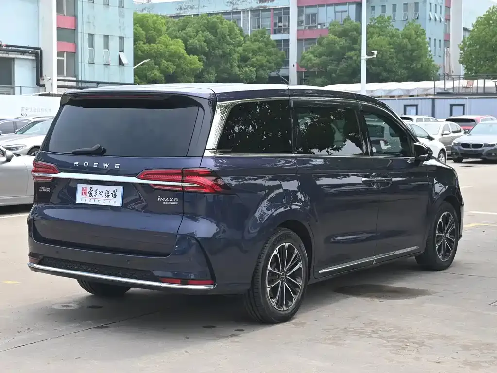 Roewe iMAX8 — фото 8
