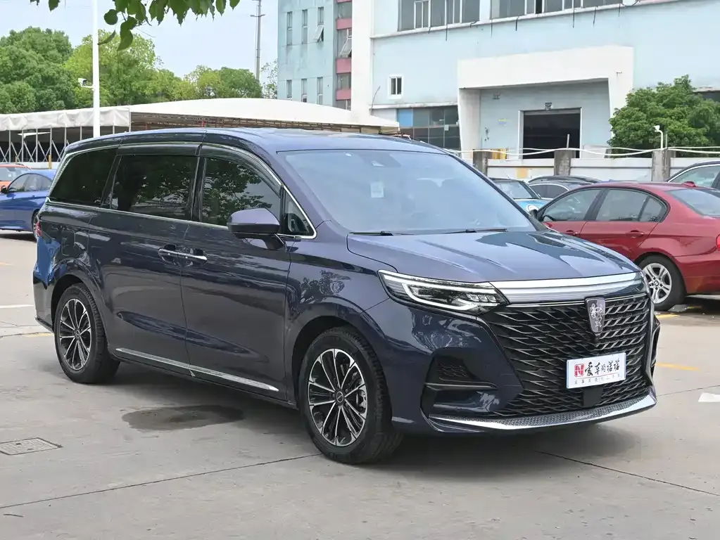 Roewe iMAX8 — фото 6