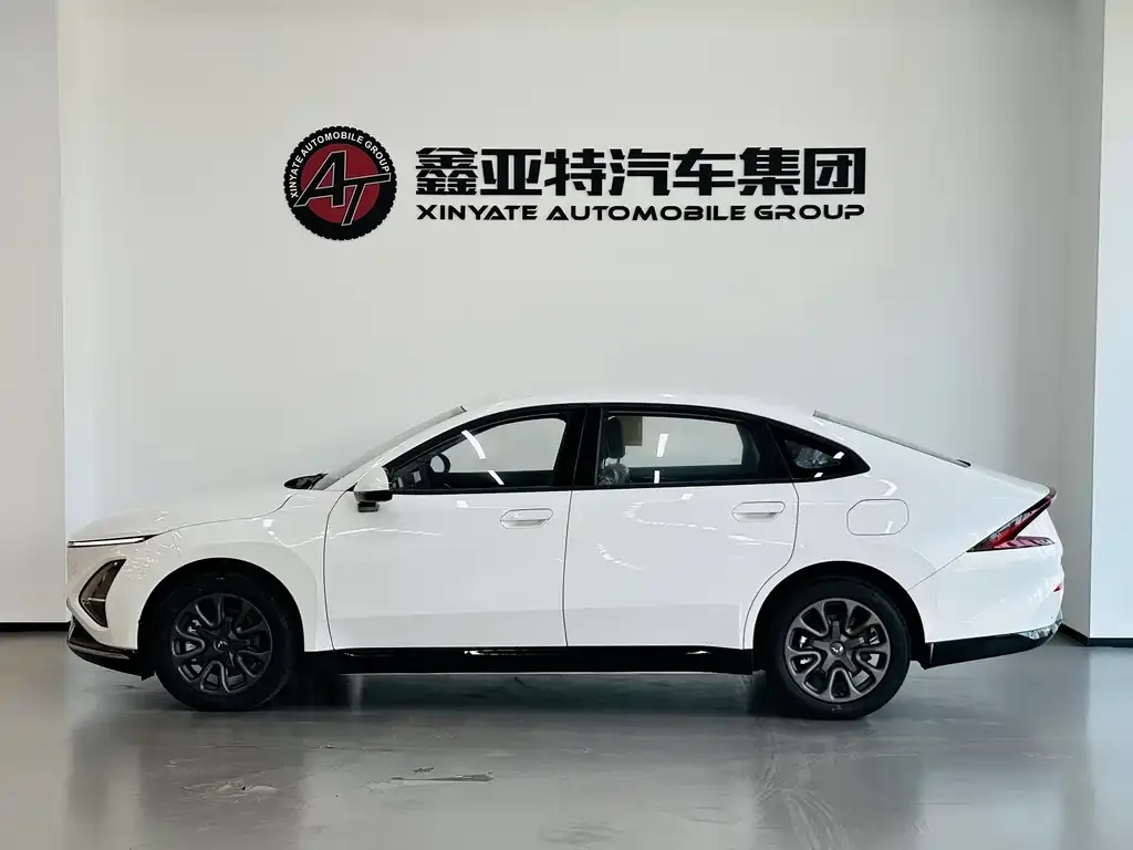 Wuling Xingguang — фото 10