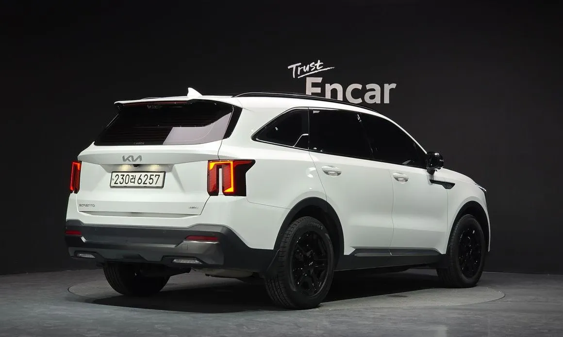 Kia Sorento — фото 6