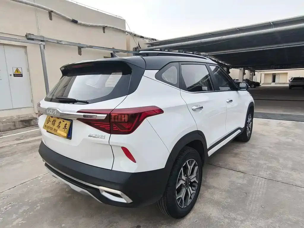 Kia KX3 2022 из CN, фото 10