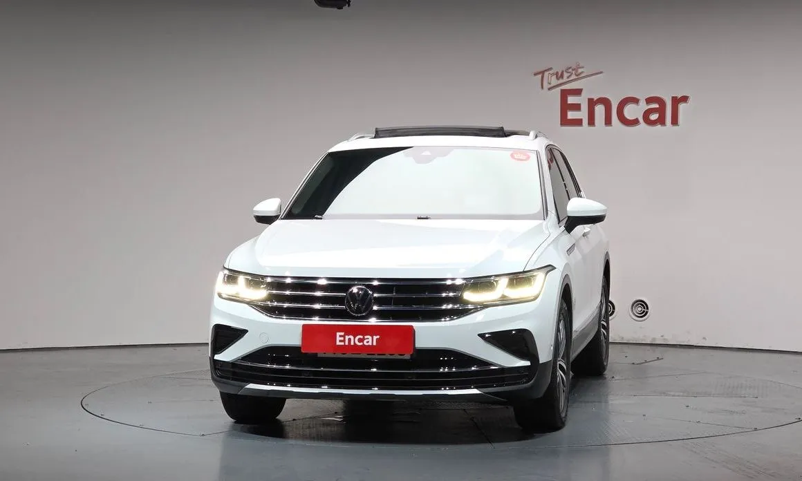 Volkswagen Tiguan — фото 7
