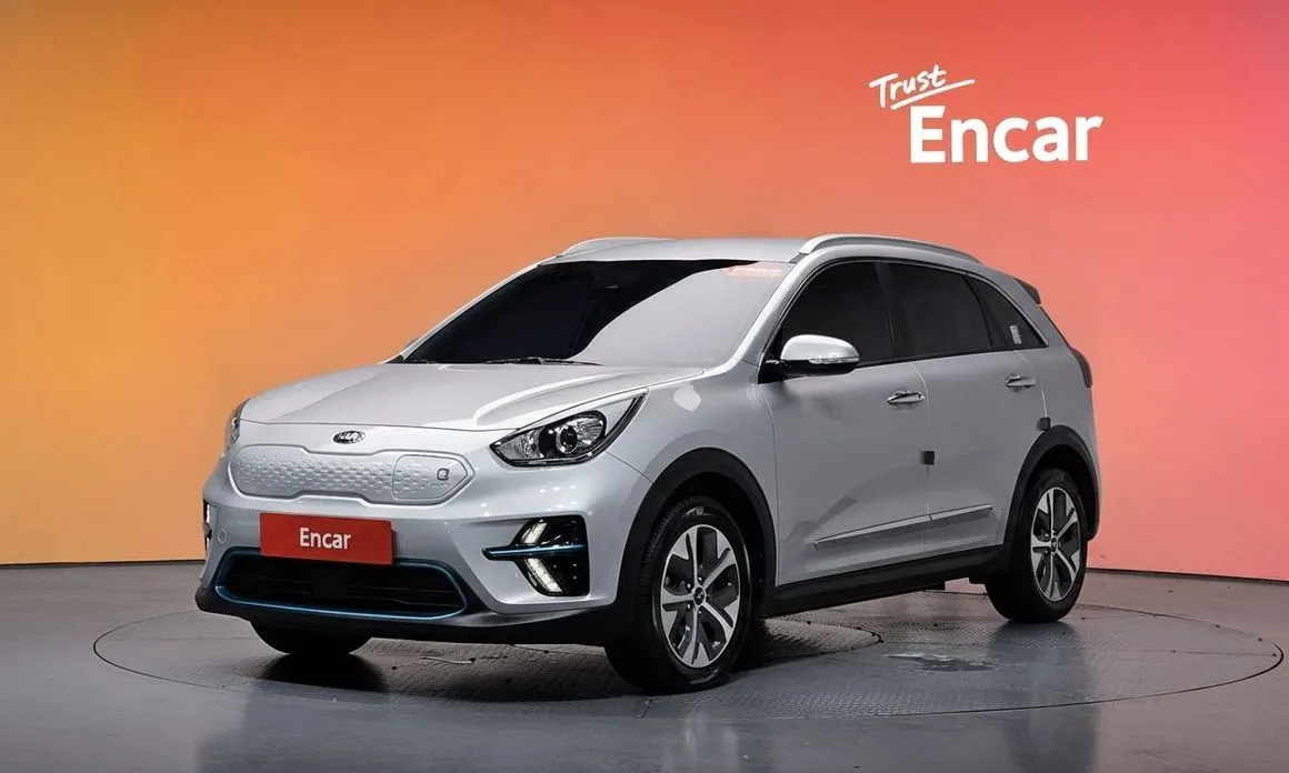 Kia Niro — фото 1