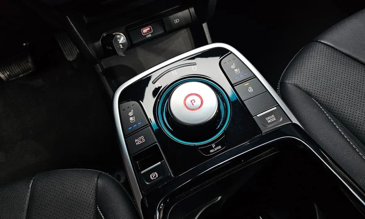 Kia Niro — фото 6