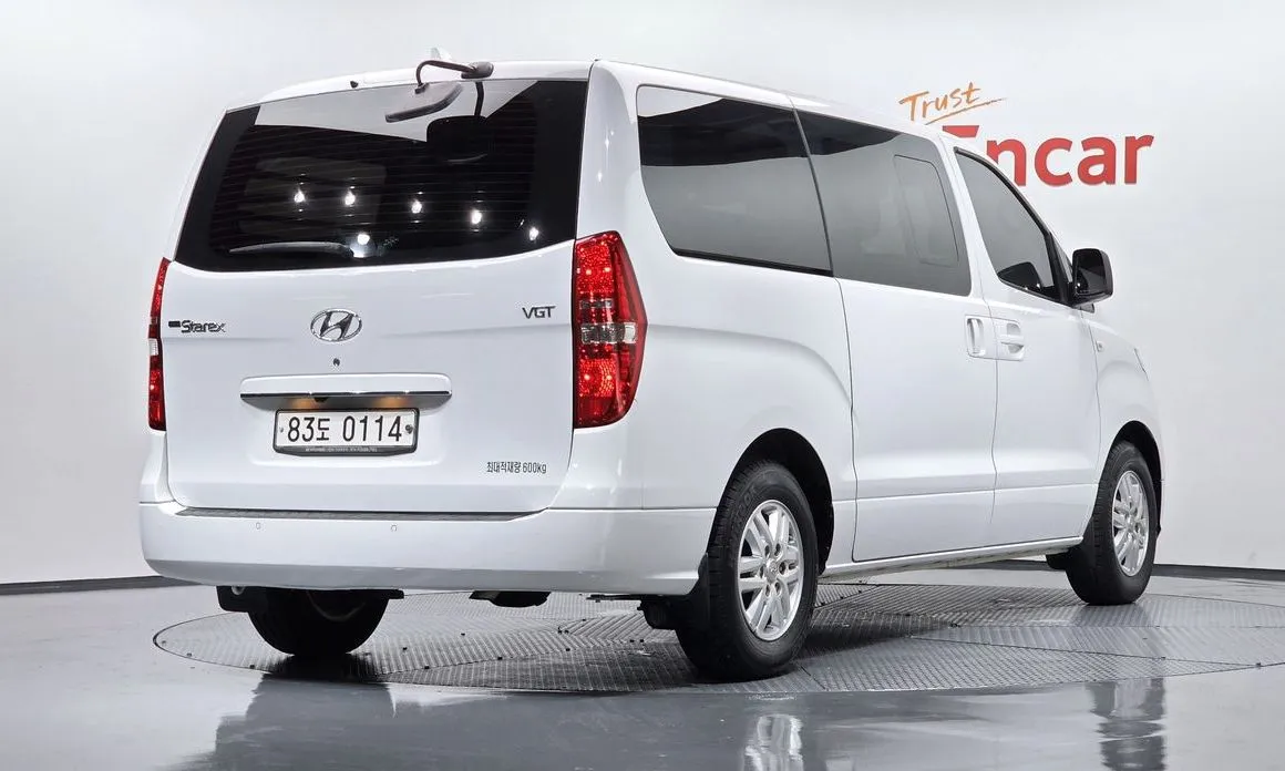 Hyundai Starex — фото 9