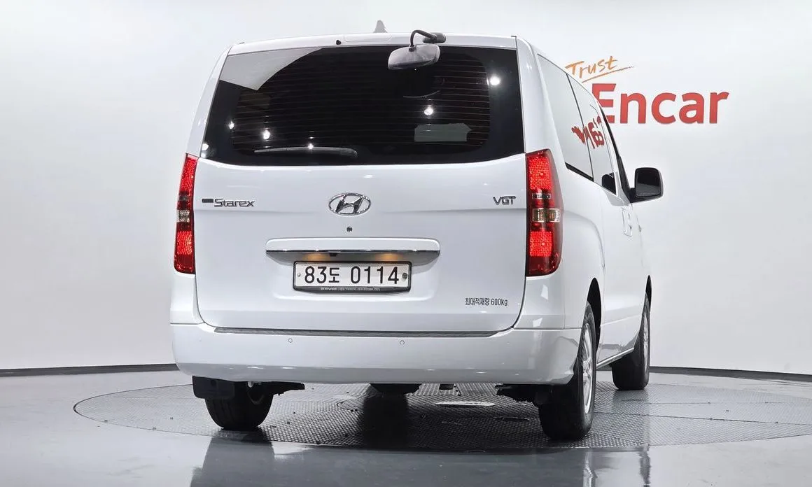 Hyundai Starex — фото 2