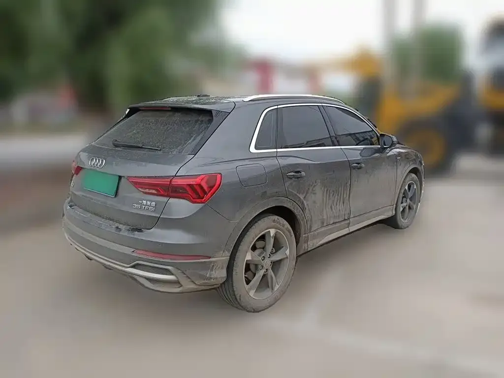 Audi Q3 — фото 4