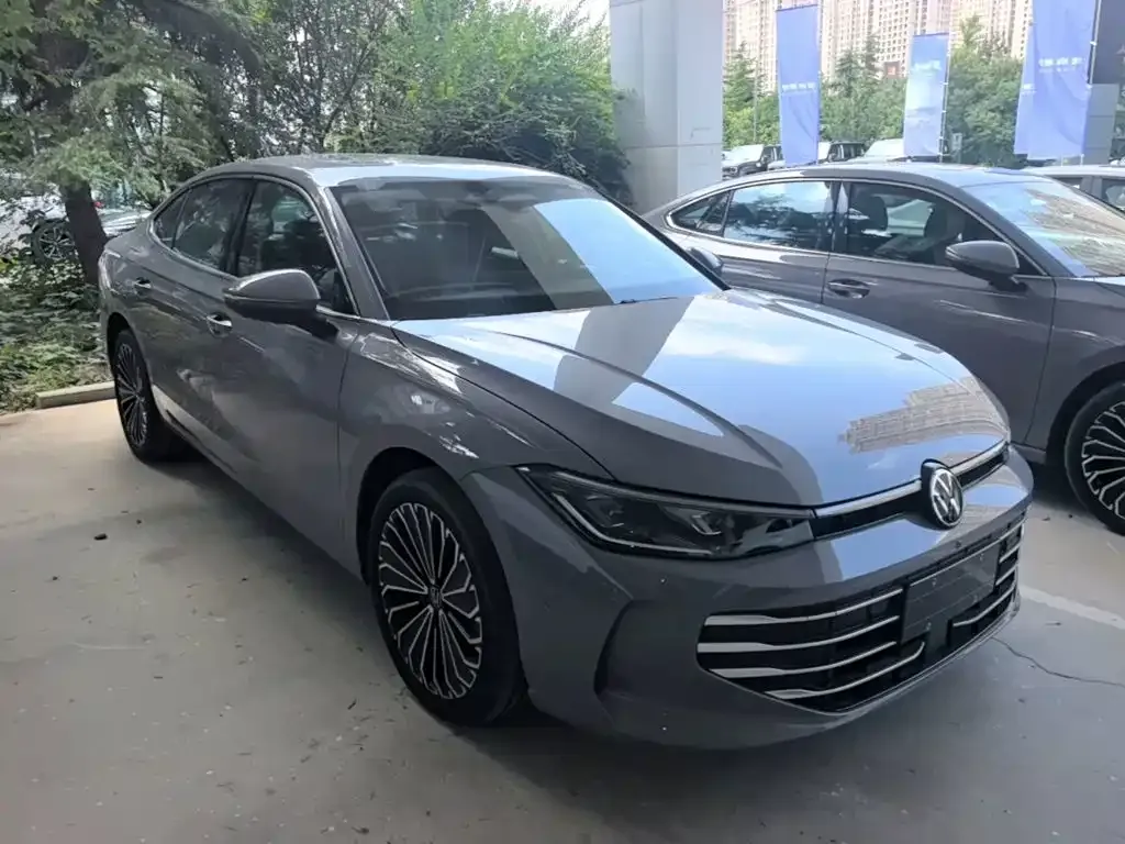 Volkswagen Passat — фото 9