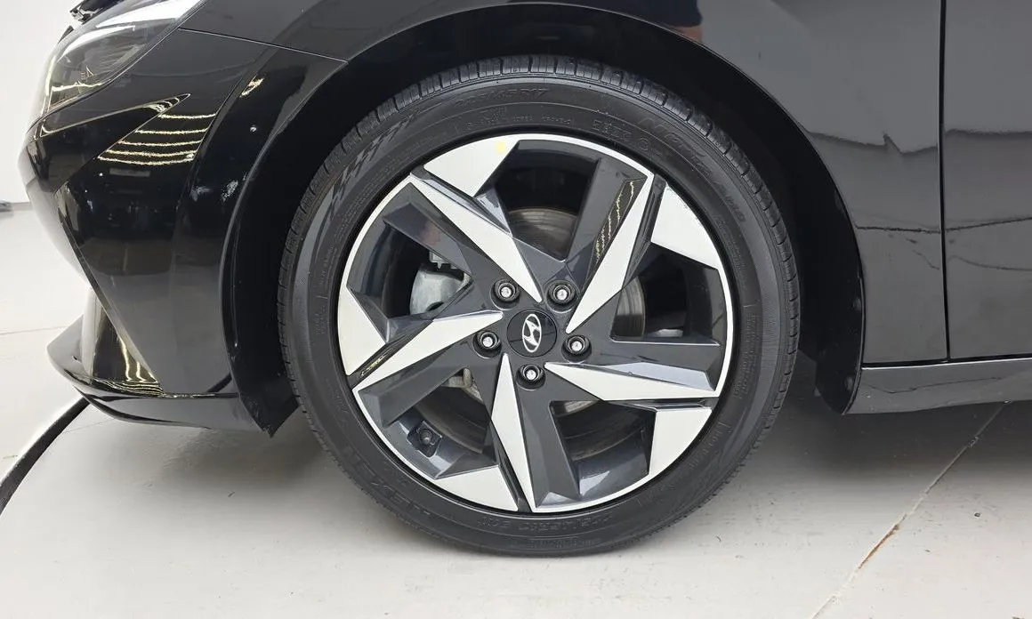 Hyundai AVANTE — фото 10