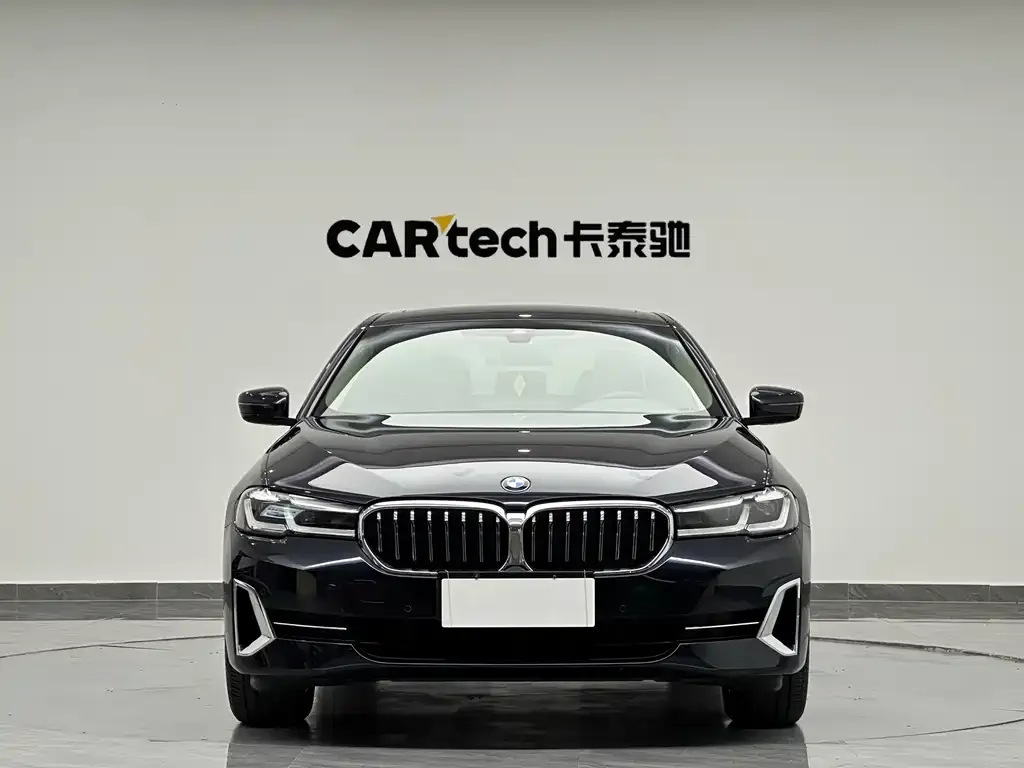 BMW 5 Series — фото 3