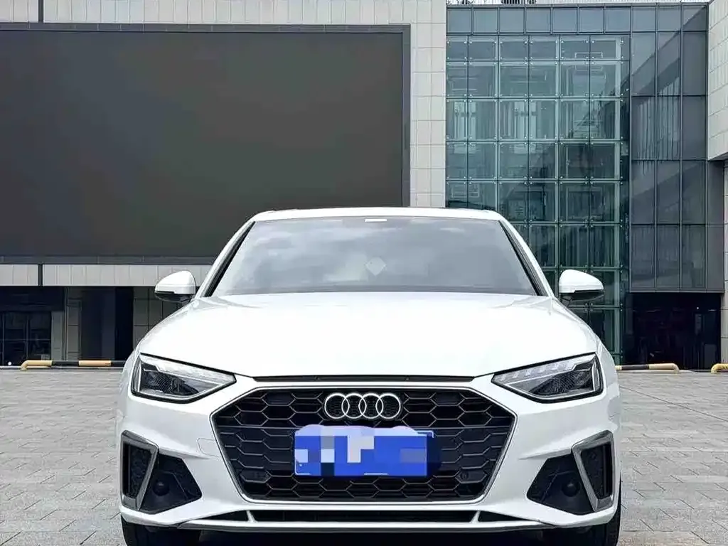 Audi A4L — фото 7