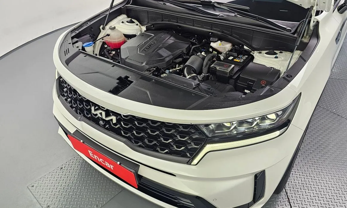 Kia Sorento — фото 8
