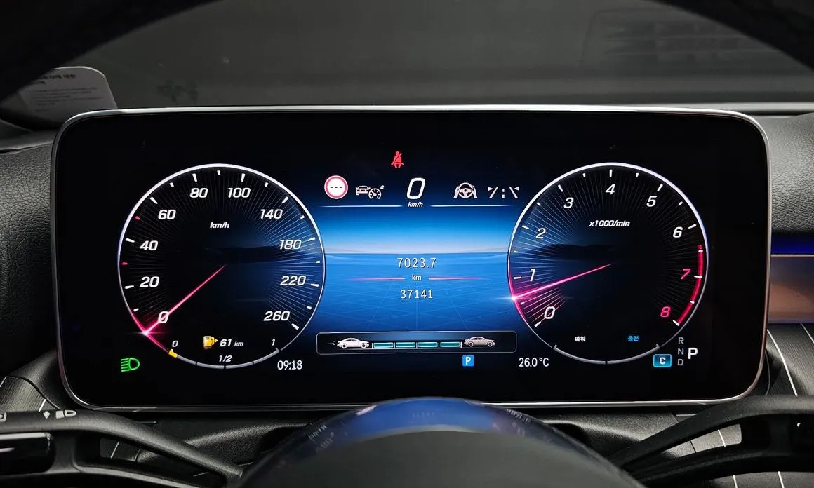 Mercedes-Benz C-Class 2024 из KR, фото 4